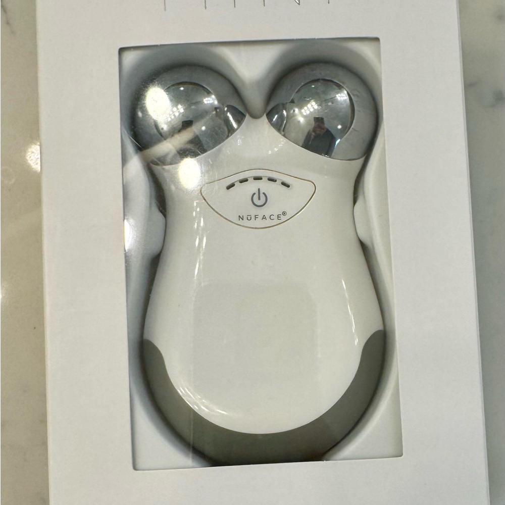 NuFace Skincare Tool - White and Silver